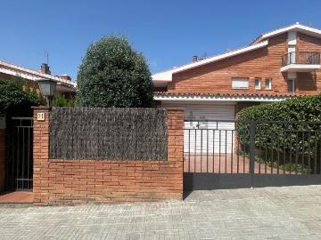 Chalet, Matadepera
