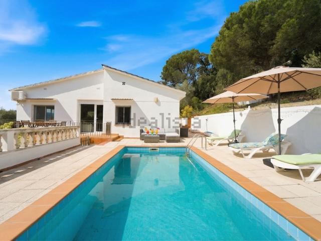 Chalet, Maçanet de la Selva