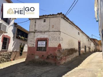 Chalet, Madroñera