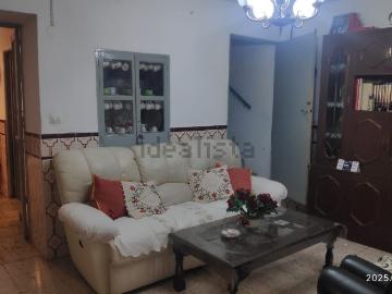 Chalet, Madrigalejo