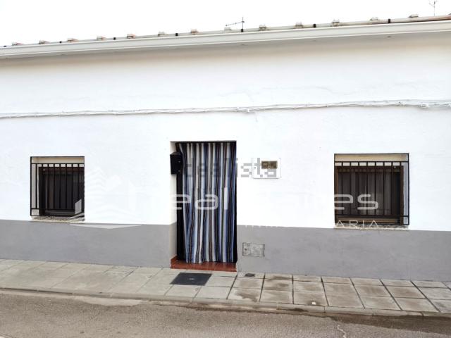Chalet, Madrigalejo