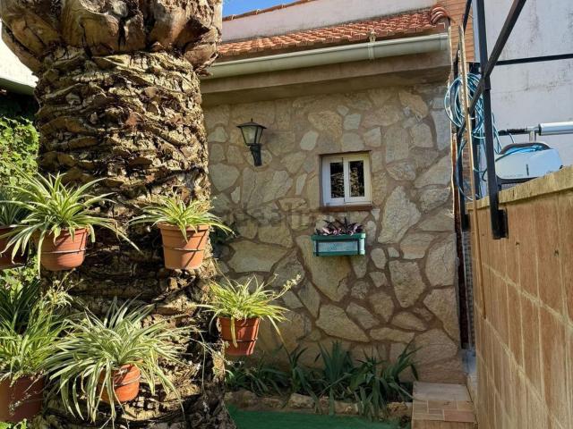 Chalet, Malagon