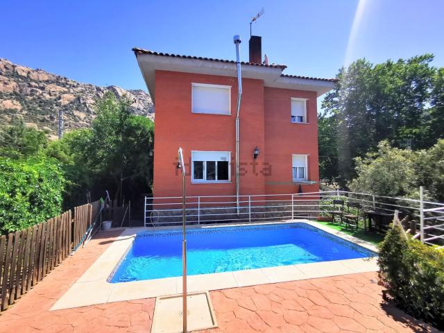 Chalet, Manzanares el Real