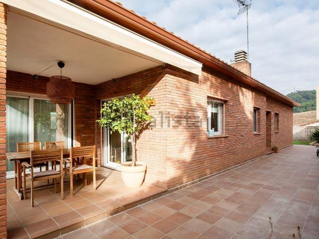 Chalet, Martorelles