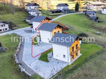 Chalet «Mezzo» in Selma modern, hell, mit Gartenbereich und Parkplatz