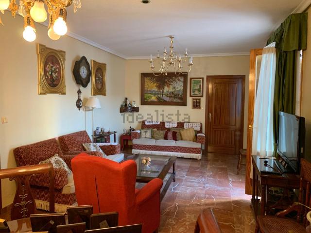 Chalet, Membrilla