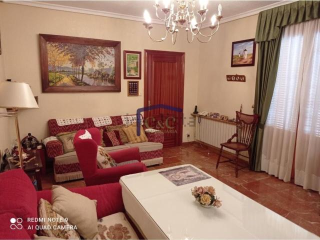 Chalet, Membrilla