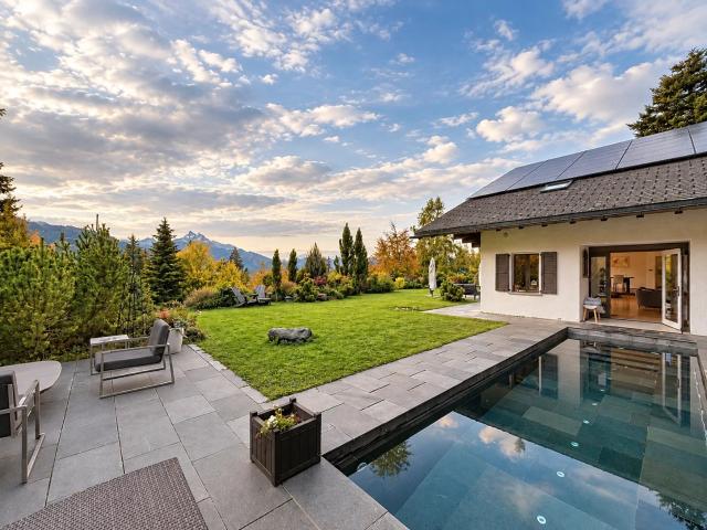Chalet mit atemberaubender Aussicht und außergewöhnlichem Potenzial