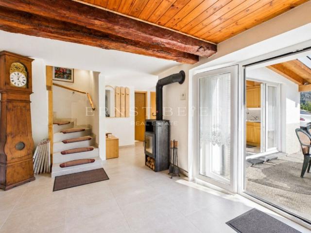 Chalet mitoyen avec cachet dans un environnement paisible et verdoyant