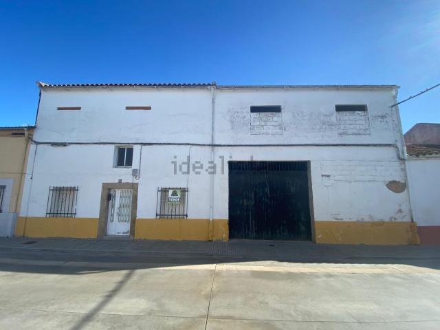 Chalet, Miajadas