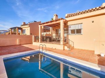 Casa en venta en Chaparral, Málaga