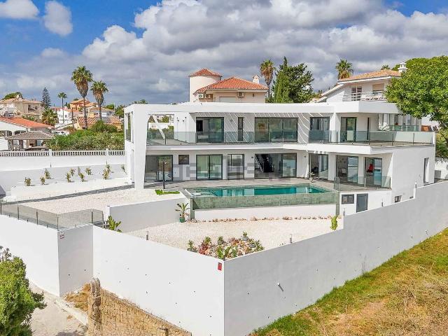 Chalet, Mijas