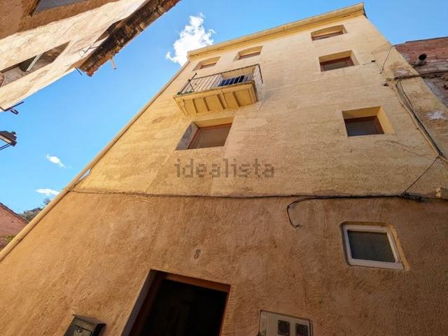 Chalet, Miravet