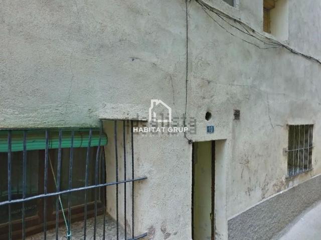 Chalet, Miravet