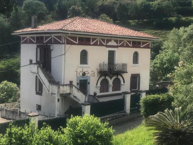 Chalet, Mutriku