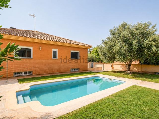 Chalet, Mutxamel