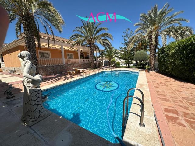 Chalet, Mutxamel