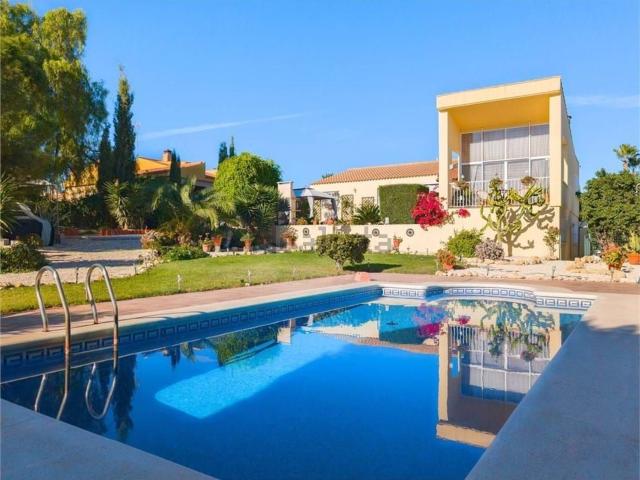 Chalet, Mutxamel