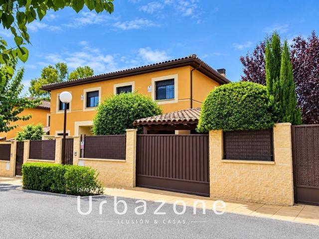Chalet, Mutxamel