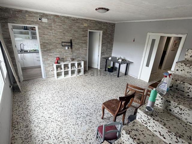 Chalet, Munera