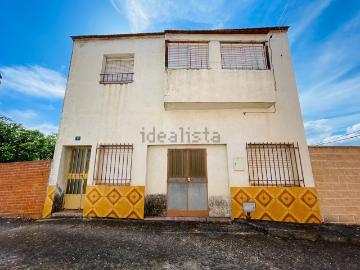 Chalet, Navas de Estena