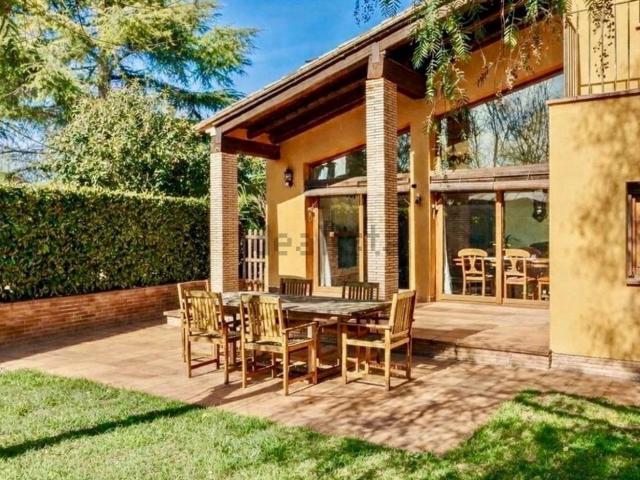 Chalet, Navata