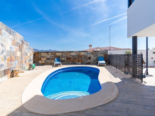 Chalet, Nerja
