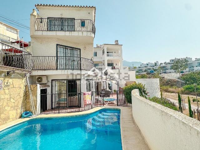 Chalet, Nerja