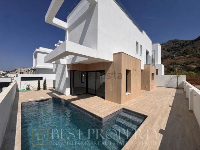 Chalet, Nerja