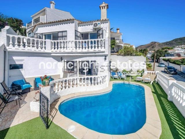 Chalet, Nerja