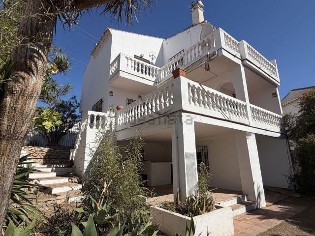 Chalet, Nerja