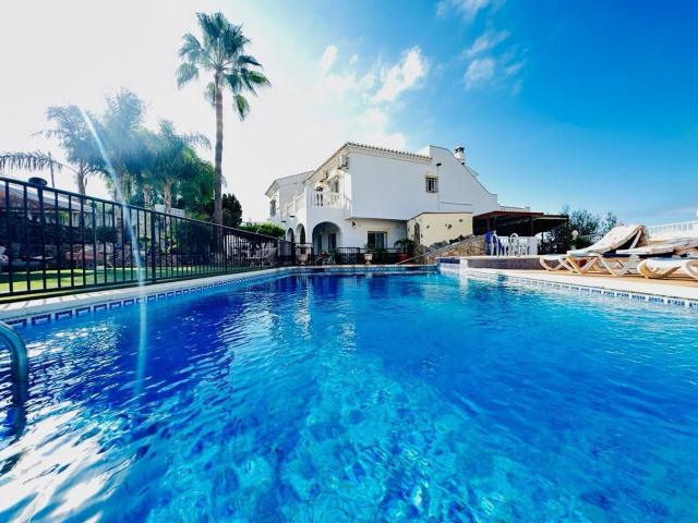 Chalet, Nerja