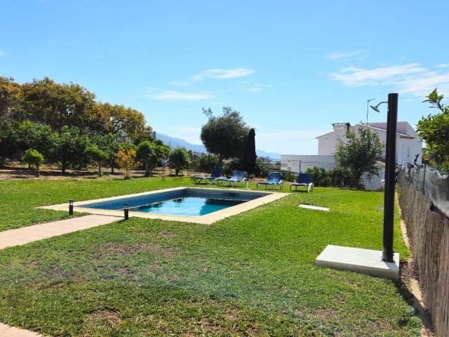 Chalet, Nerja