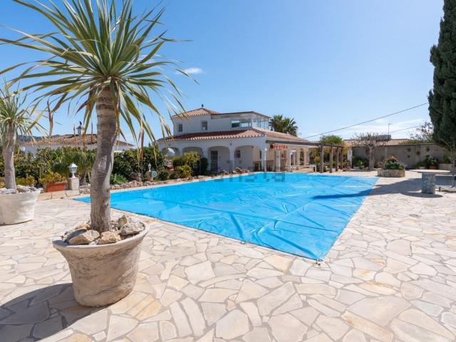 Chalet, Nerja