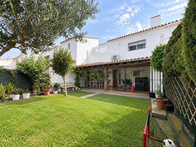 Chalet, Nueva Atalaya, Estepona