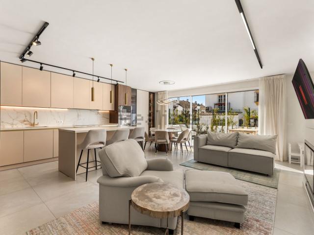 Chalet, Nueva Atalaya, Estepona