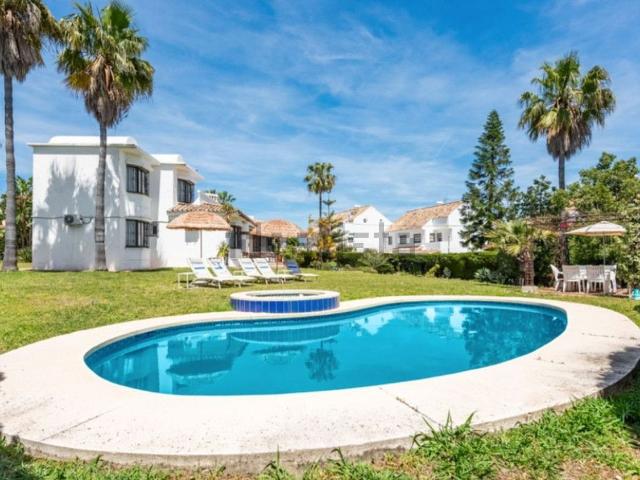 Chalet, Nueva Atalaya, Estepona