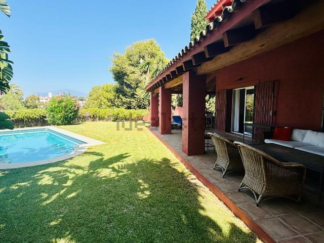 Chalet, Nueva Atalaya, Estepona