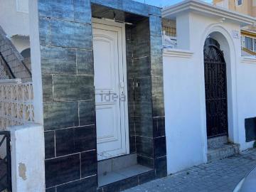 Casa en venta en Calle Marcelina - Cocina equipada
