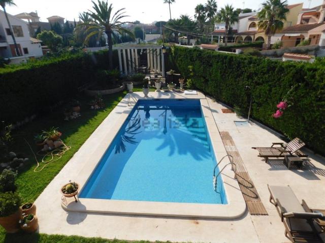 Chalet, Nueva Torrevieja, Torrevieja