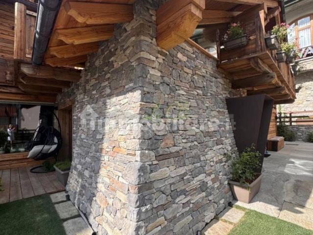 Chalet, nuovo, 180 m², Centro, Courmayeur