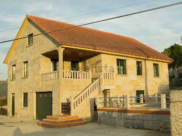 Chalet, Soutomaior