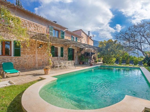 Chalet, Soller