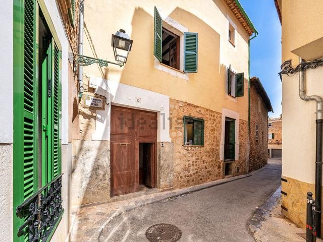 Chalet, Soller