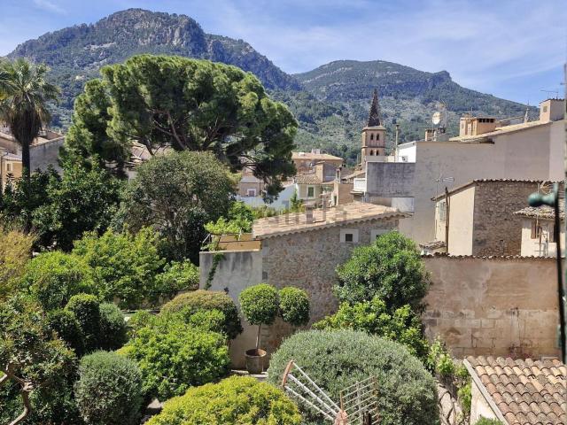 Chalet, Soller