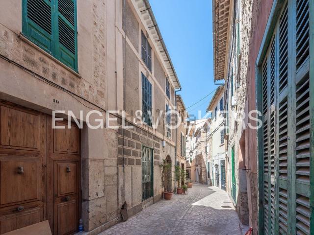 Chalet, Soller