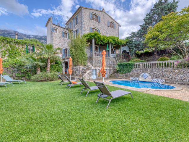 Chalet, Soller