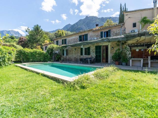 Chalet, Soller
