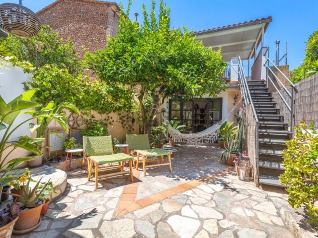 Chalet, Soller