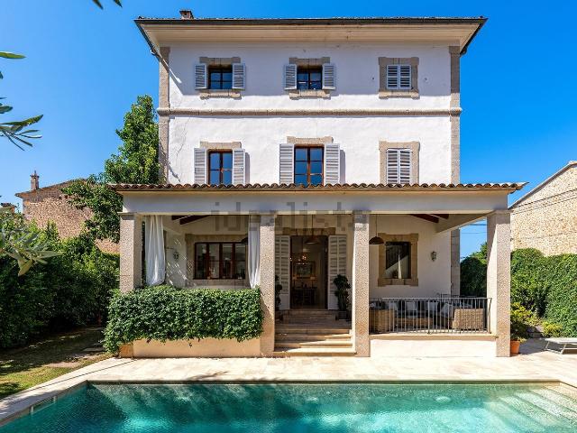 Chalet, Soller